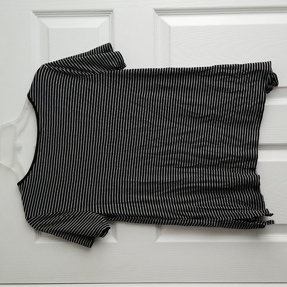 Adam Levine Stripe V Neck Top - Picture 9 of 9